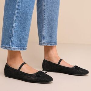 Lulu’s Lace Women's Ballet Flats - Size 9